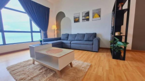Imperium Residence 2 Bilik Keluarga Sea View Homestay at Swiss Belhotel